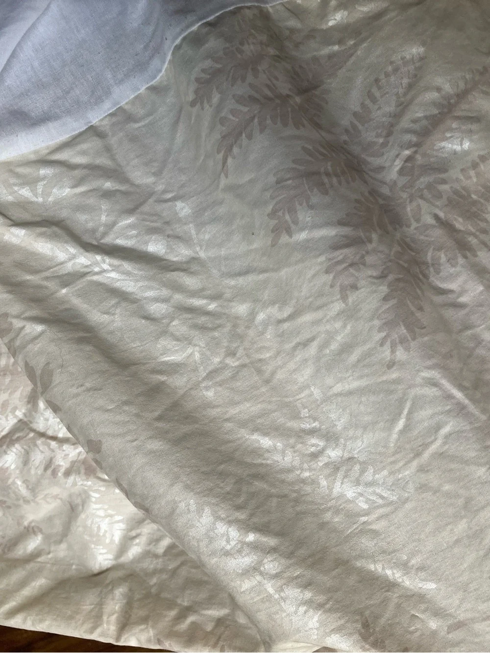 Echo Botanical Bedskirt Full Size - White and Beige Leaf Pattern